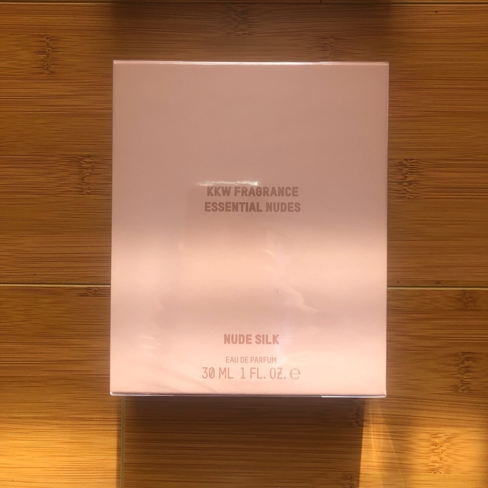 NWT KKW Fragrance Nude Silk 30ml/1 fl oz
